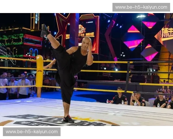 世纪之战?马库斯vs.一龙:一场关于荣耀、争议与中国功夫的对话 世纪之战?马库斯vs.一龙:一场关于荣耀、争议与中国功夫的对话